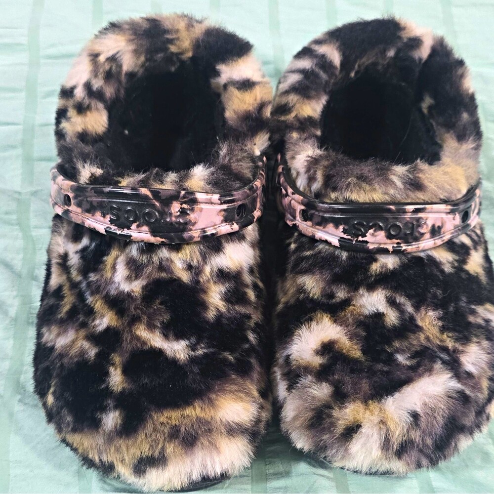 Crocs Classic Mammoth Luxe Radiant Clog Slipper Womens 7 Faux Fur Lined
